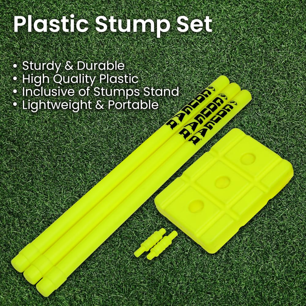 Cougar Plastic Wickets Stump Set Green