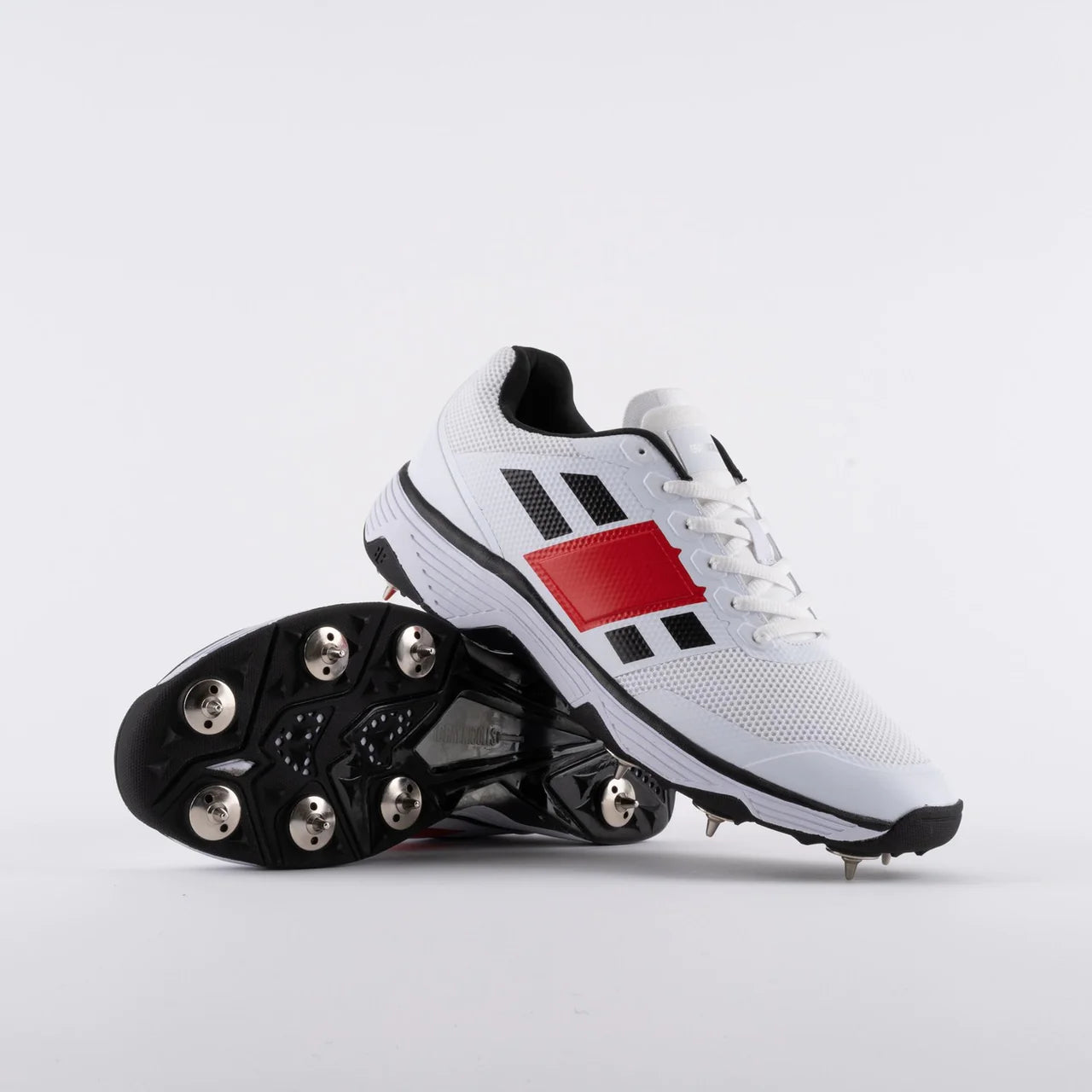 Cricket Spike Shoes by Cric Studio Canada, GN8 Players Spike Cricket Shoes with durable spikes and breathable design for players.