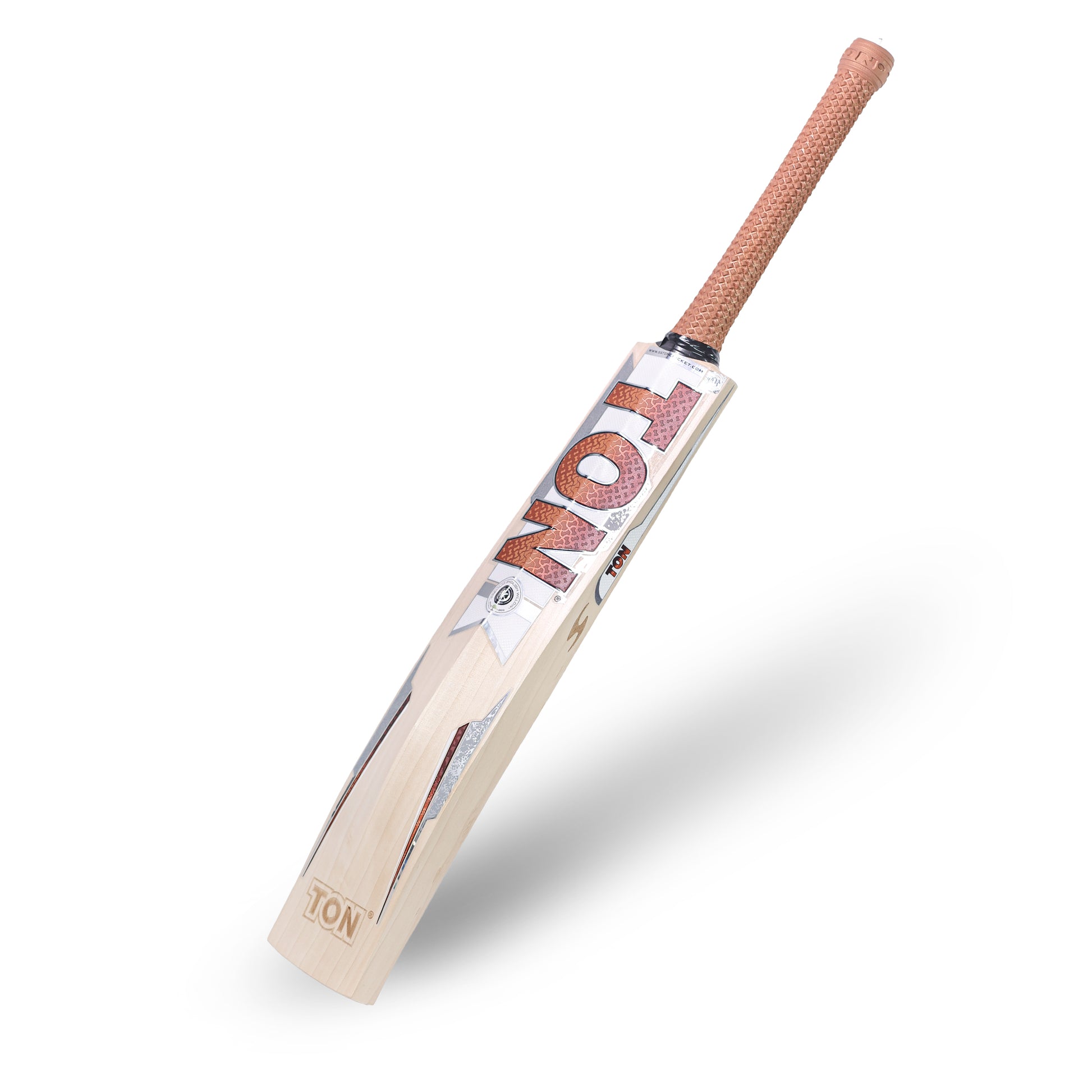 Cricket bat from Cric Studio Canada, SS C/BAT TON VERTU EW, showcasing a wooden cricket bat with a smooth handle and natural finish.