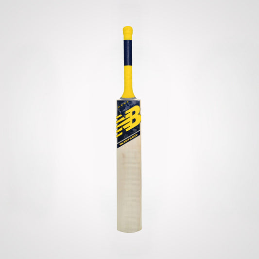 Cricket bat NB 600 Grade 5 Burn by Cric Studio Canada, showing a wooden cricket bat with a smooth finish and traditional design.