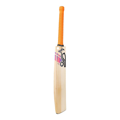 Cricket bat Kookaburra Aura Pro 2.0 by Cric Studio Canada, showing the wooden blade and handle with detailed craftsmanship.