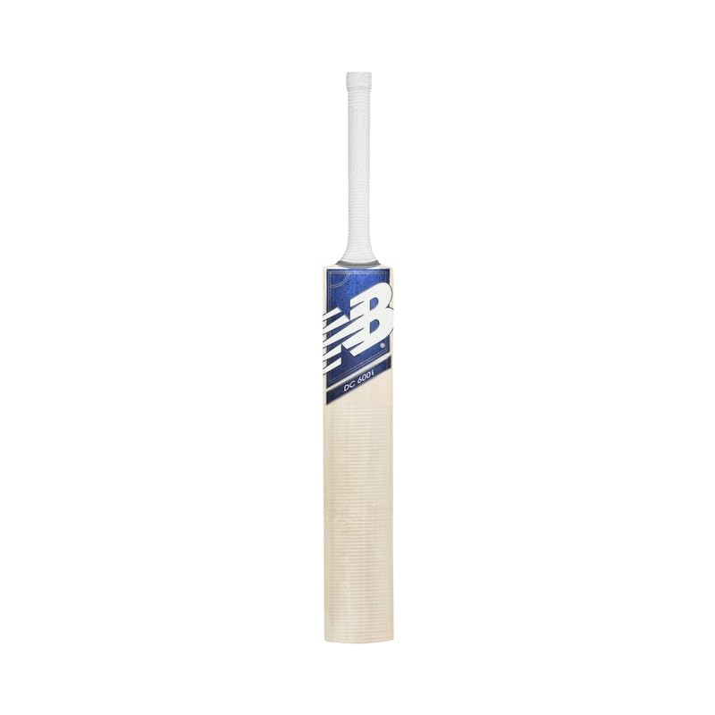 Cricket bat NB 600 Grade 5 by Cric Studio Canada, showing polished wooden blade and handle for cricket play.