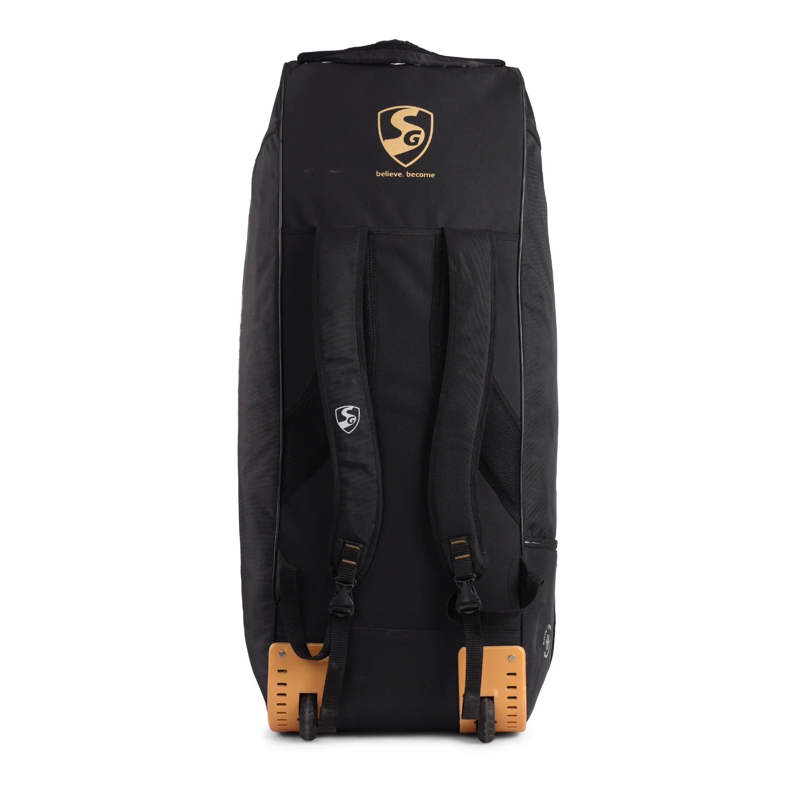 Cric Studio Canada Kit Bag SG 22 Yard X1 Duffle Wheelie with handles and wheels for easy transport.