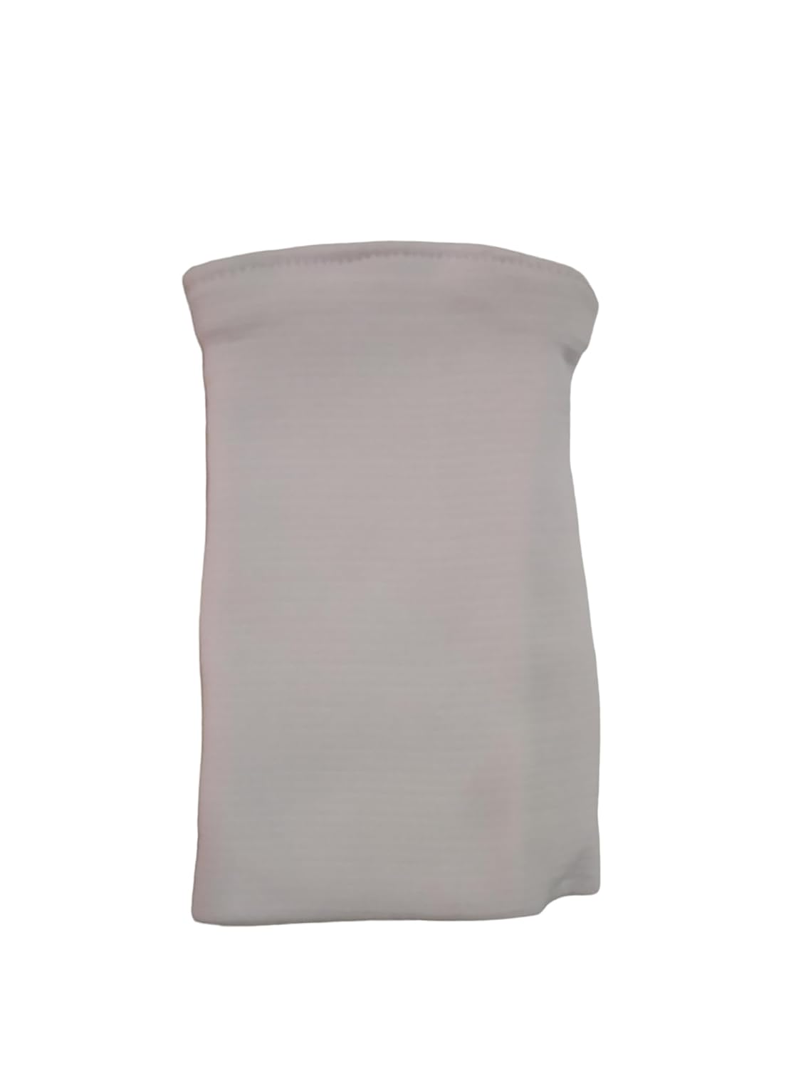 Soft feel GN arm guard from Cric Studio Canada, lightweight protective arm guard with a comfortable fit.