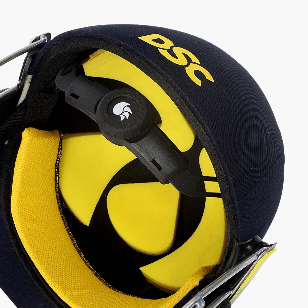 DSC Avenger Pro 2.0 Cricket Helmet