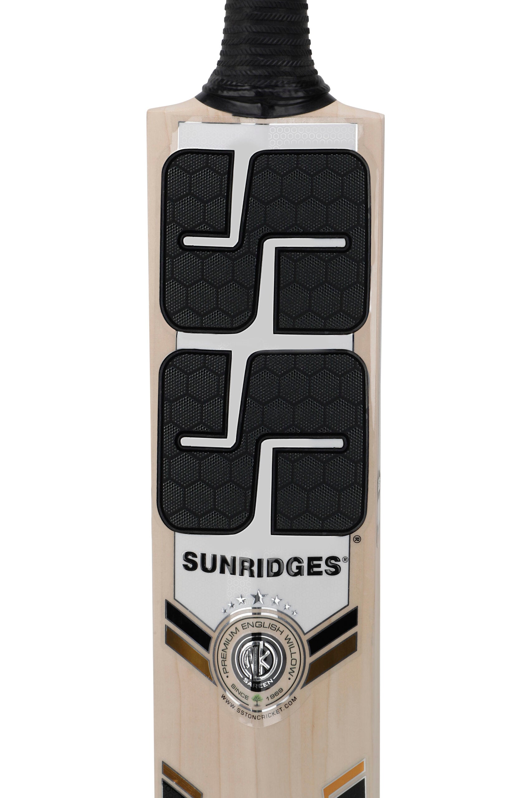 Cric Studio Canada SS Heritage E.W. cricket bat with detailed handle and polished wood blade, ideal for cricket players.