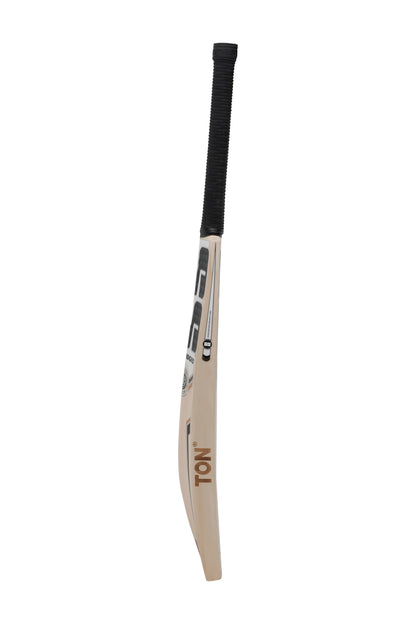 Cric Studio Canada SS Heritage E.W. cricket bat with wooden handle and branded logo, ready for cricket play.
