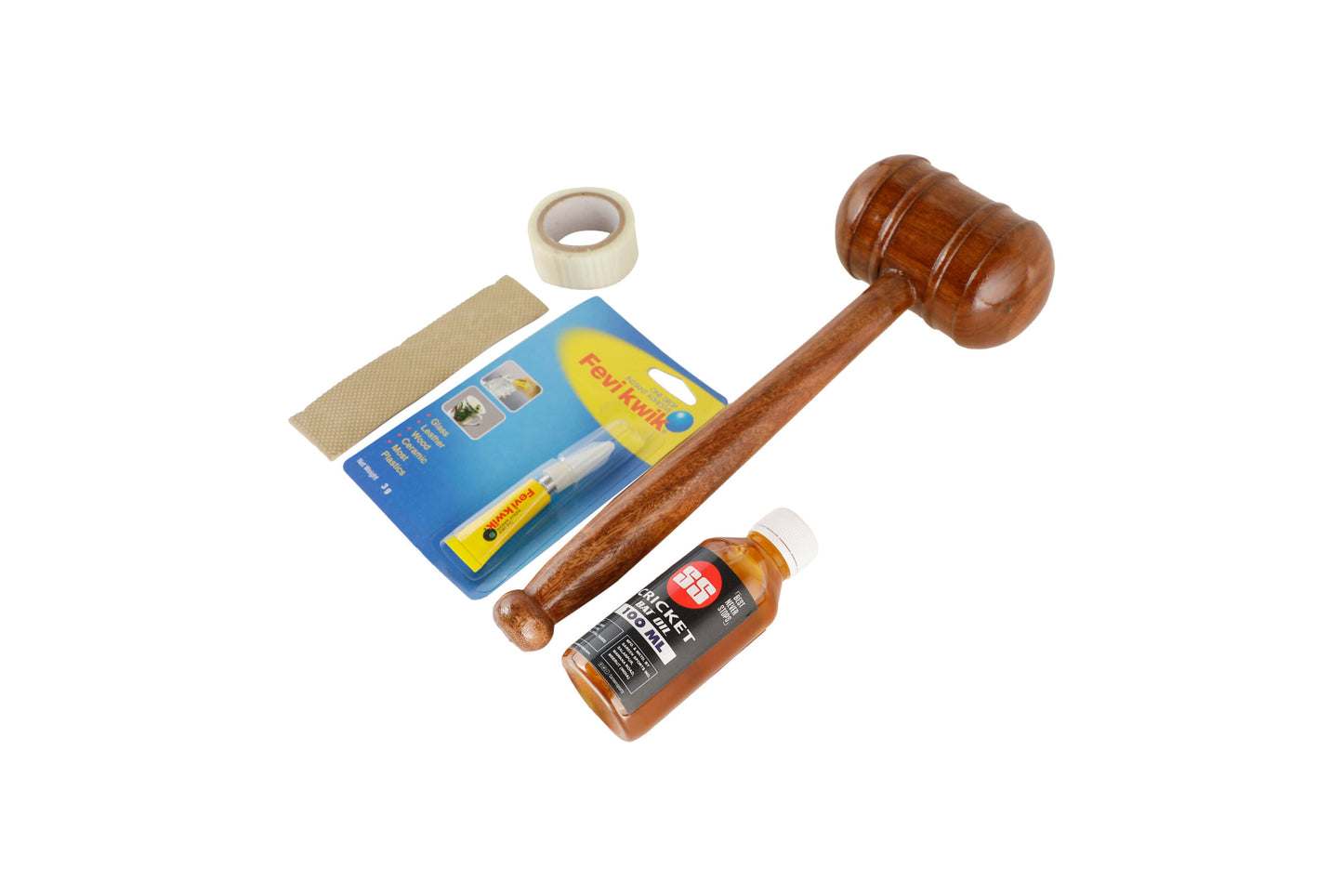 Cric Studio Canada SS Bat Care Kit Maximus accessories including bat oil, cleaner, and maintenance tools on a white background.