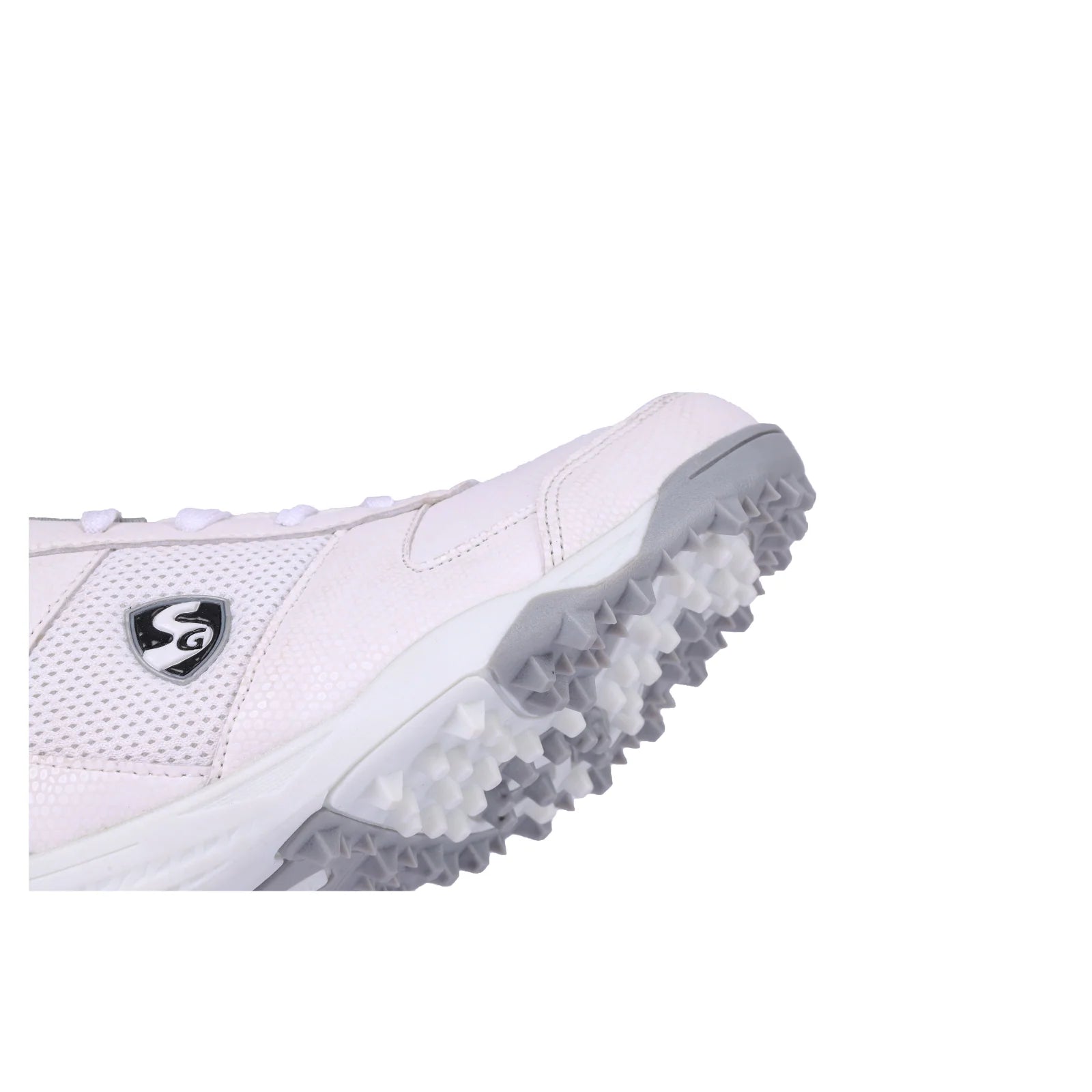 SG Cricket Shoes Fusion, black and white athletic cricket shoes with supportive soles and breathable mesh design.