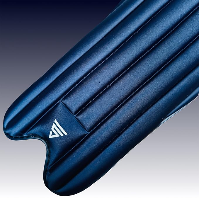Cricket batting legguard by Cric Studio Canada, Versant Batting Legguard OG, featuring padded protective leg guards for cricket players.