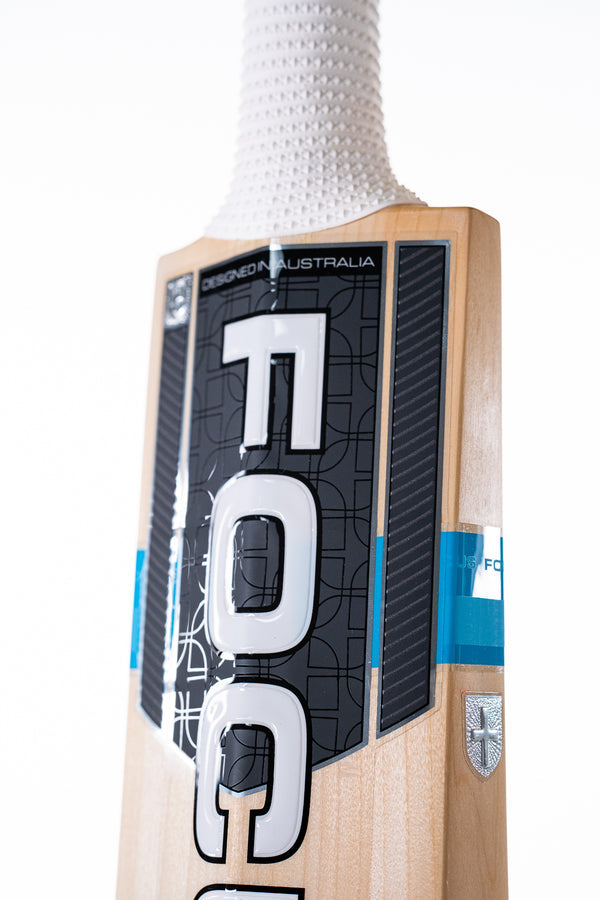 Focus English Willow Cricket Bat - PURE LIMITED - YOUTH