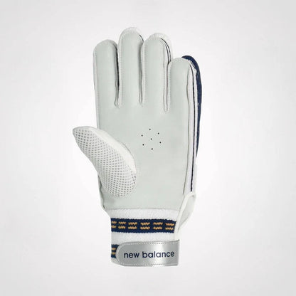 Cric Studio Canada NB DC 3i cricket batting gloves, black with padded palms and finger protection, designed for cricket players.