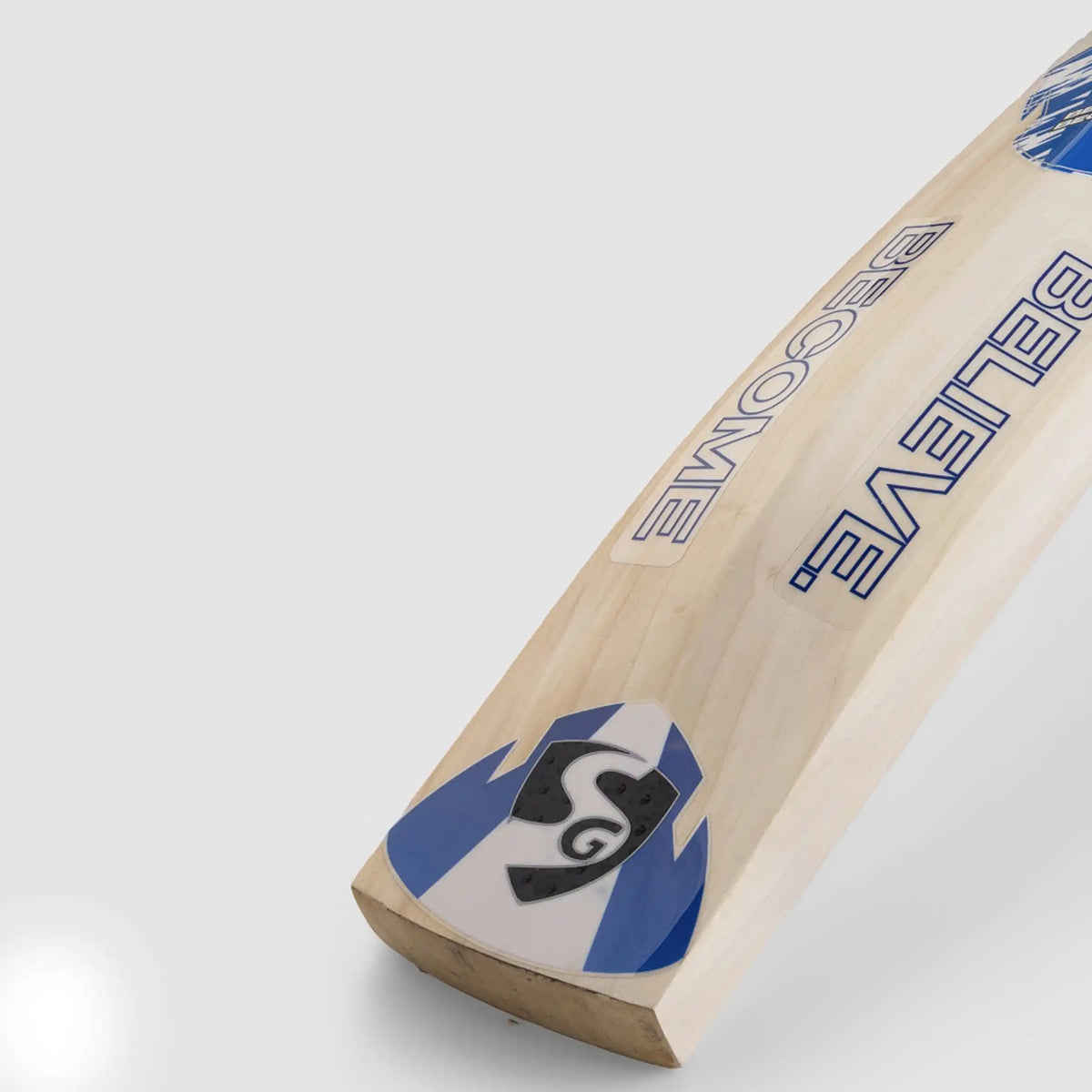 SG Reliant Xtreme English Willow Cricket Bat