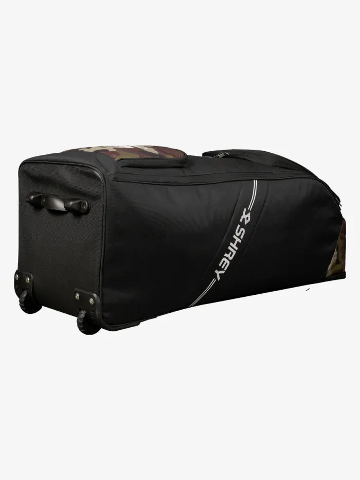 Cric Studio Canada Shrey Match Duffle 2.0 kitbag in camouflage green with sturdy handles and spacious main compartment.