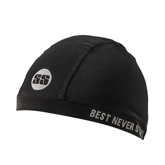 Black skull cap for men and boys, Cric Studio Canada accessories, featuring a sleek design and comfortable fit.