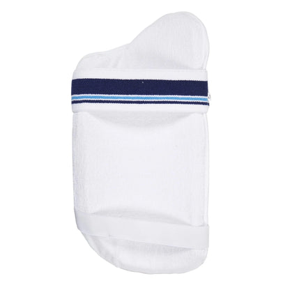 Cric Studio Canada SG Supertest Single thigh guard, cricket protective gear with padded design for enhanced safety on the field.