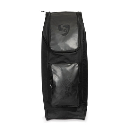 Cric Studio Canada SG KLR Wheelie Duffle Junior Cricket Kit Bag with wheels, sturdy handles, and spacious main compartment for young cricketers.