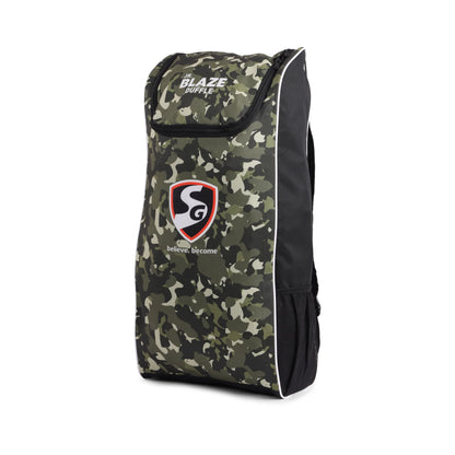 Cric Studio Canada SG Blaze Duffle Kitbag in black with sturdy handles and zip closure, ideal for sports and travel storage.
