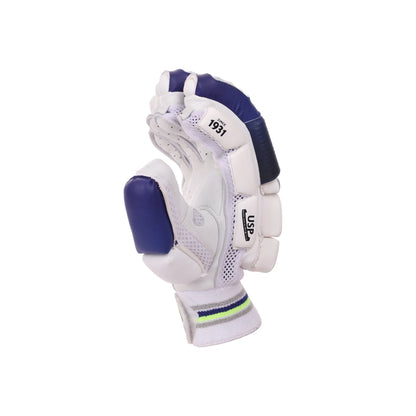 Cric Studio Canada SG Dazzler batting gloves with padded palms and adjustable wrist straps for cricket batting protection.