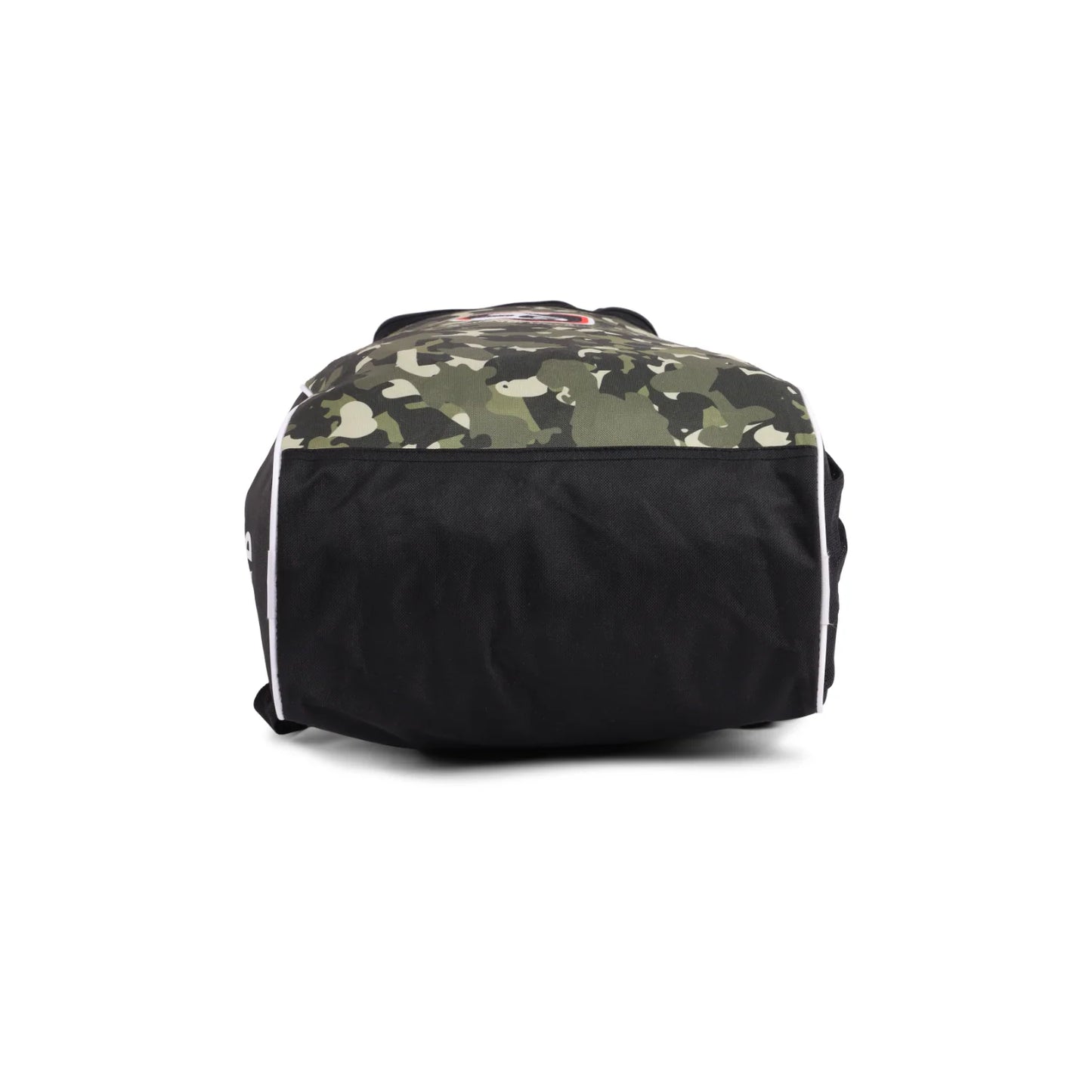 Cric Studio Canada SG Blaze Duffle Kitbag showing a spacious black fabric bag with carrying handles and shoulder strap.