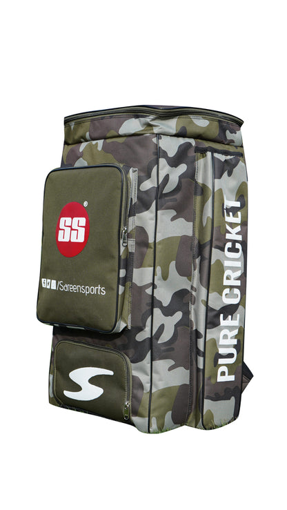 Camo green Cric Studio Canada kitbag duffle bag with adjustable shoulder strap and spacious main compartment.