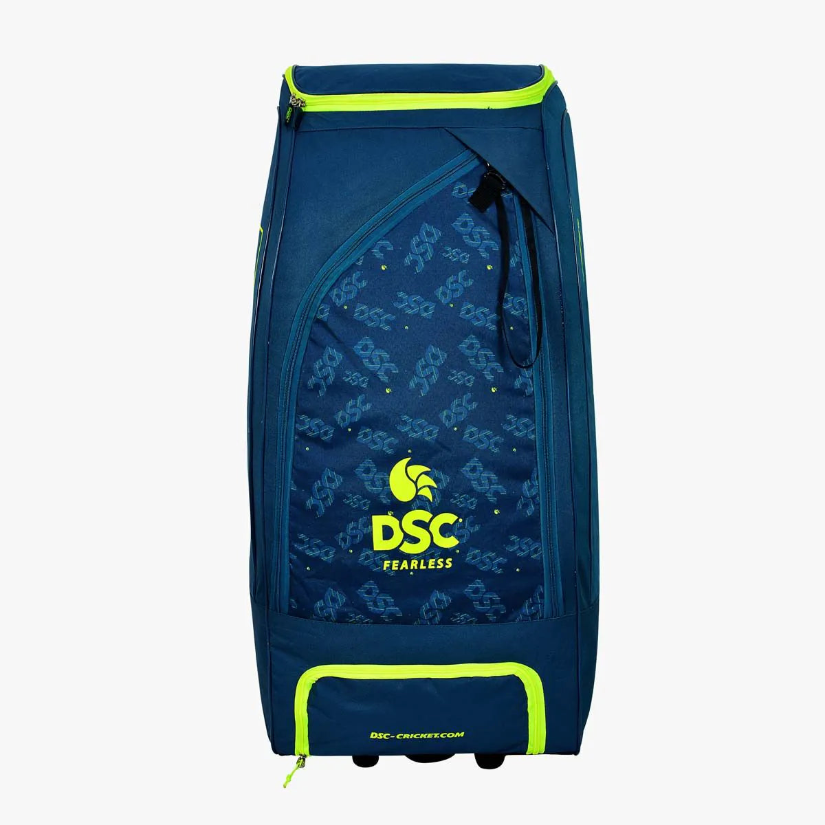 Cric Studio Canada Condor Pro Duffle Wheelie Bag kitbag with padded handles and sturdy wheels, ideal for travel and sports gear.
