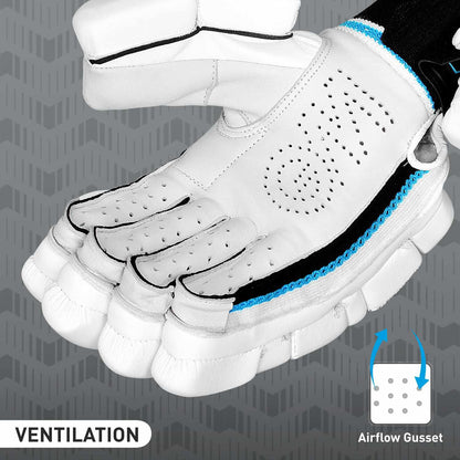 Cric Studio Canada GM Diamond Original L.E Batting Gloves with padded palms and adjustable wrist straps for cricket players.