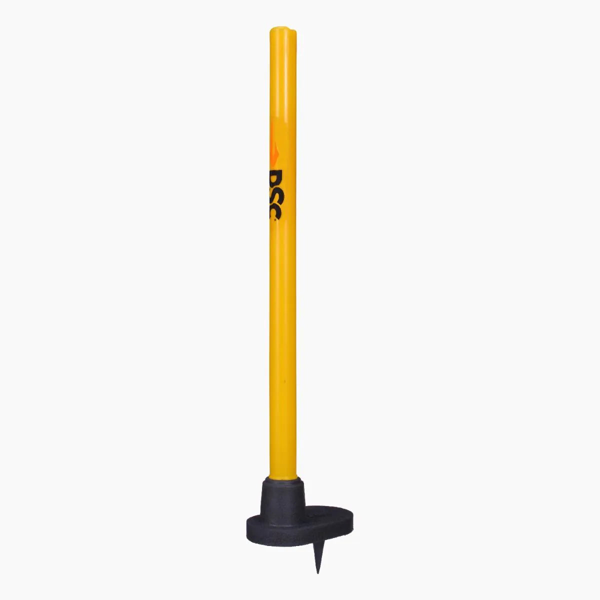 Plastic DSC Target Stump with rubber base from Cric Studio Canada, ideal for outdoor shooting accessories.