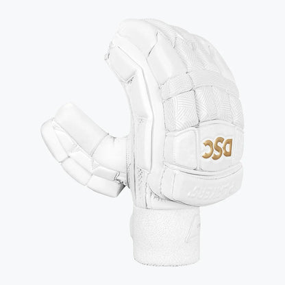 Adult right-handed cricket batting gloves from Cric Studio Canada, designed for comfort and protection for male players.