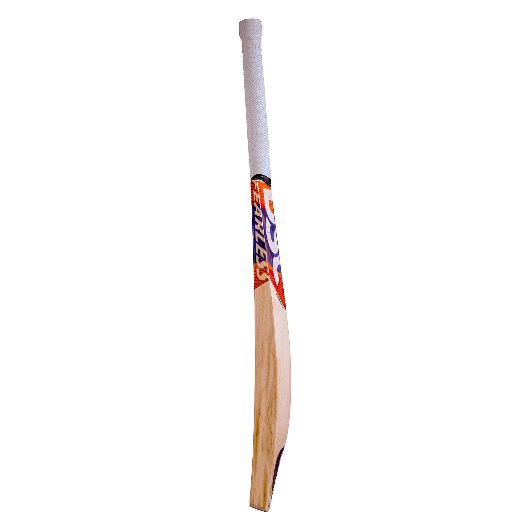 Cricket bat DSC Krunch 5.0 EW by Cric Studio Canada made of English willow, showing the bat's blade and handle.