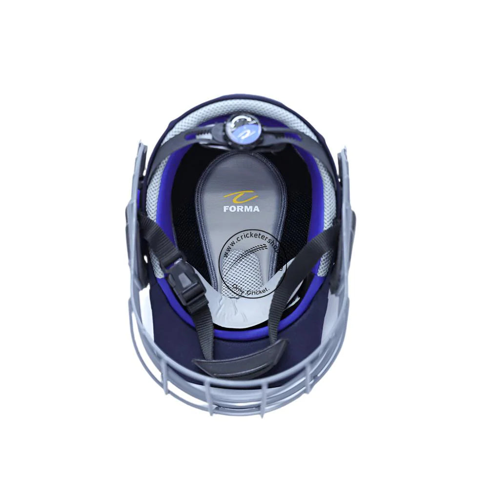 Cricket helmet with steel grill, Forma Little Master MST helmet by Cric Studio Canada, designed for safety and protection.