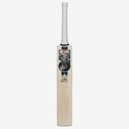 Cric Studio Canada GM 404 Diamond English Willow Cricket Bat with a sturdy handle and polished surface, ideal for cricket players