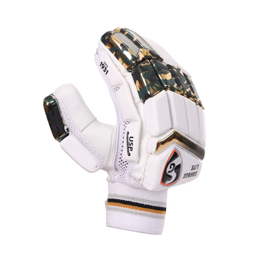 Cric Studio Canada SG Savage Lite Batting Gloves featuring padded palms and adjustable straps for cricket batting protection