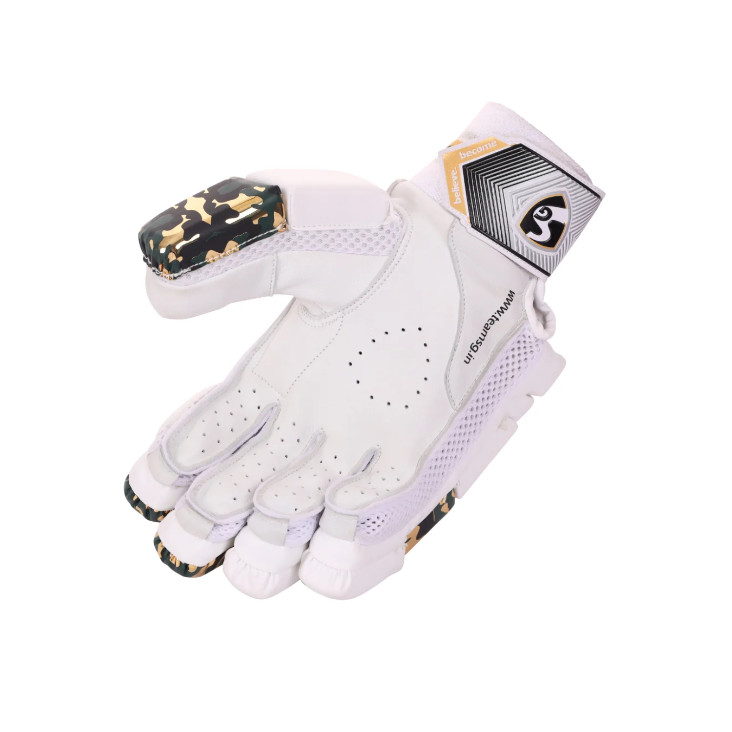 Cric Studio Canada SG Savage Lite Batting Gloves with padded palms and adjustable straps for cricket batting protection and comfort.