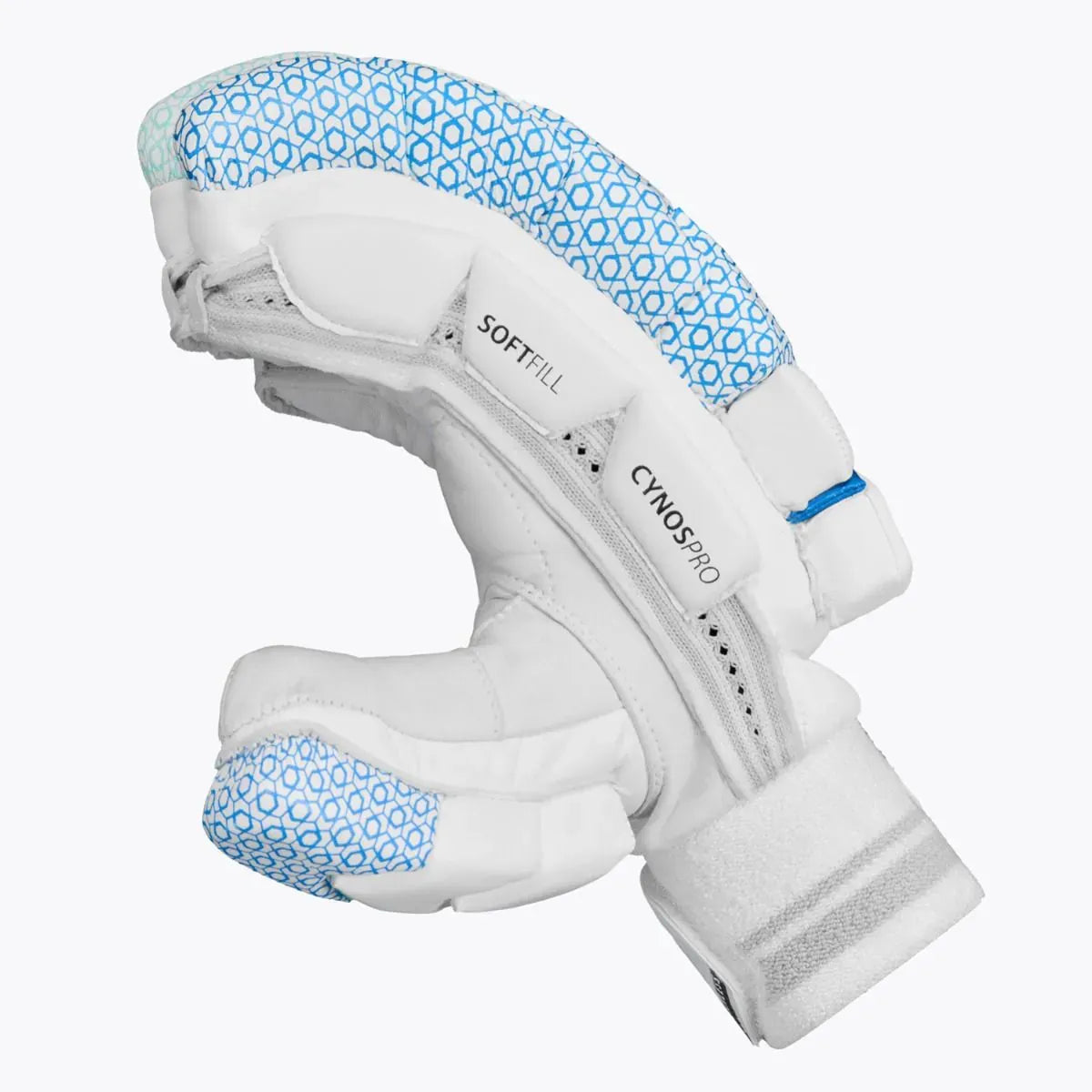 Cric Studio Canada DSC Cynos Pro batting gloves with padded palms and adjustable wrist straps for cricket batting.