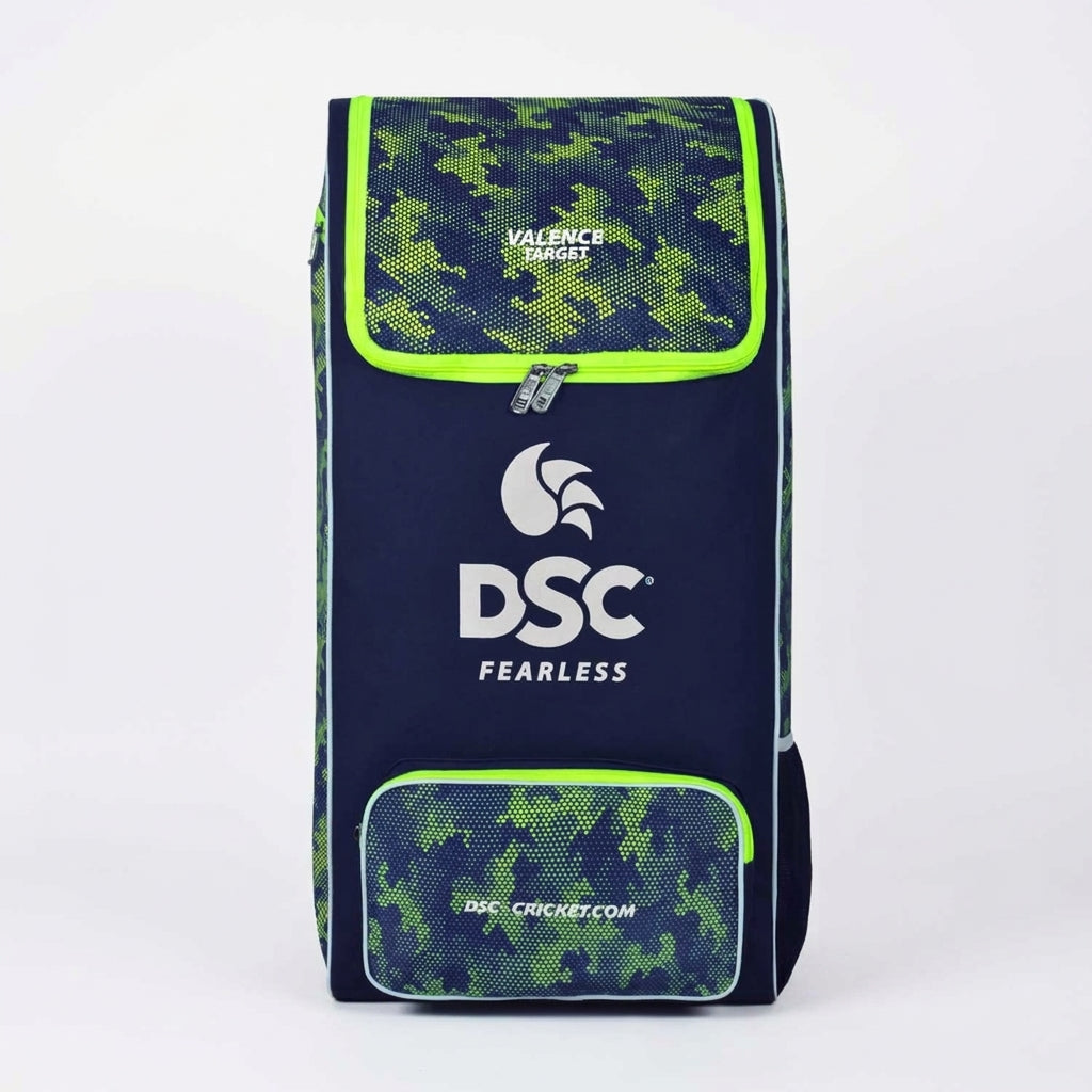 Cric Studio Canada DSC K/B Velence Target Kitbag with black pomelli and durable material for soccer training and game use