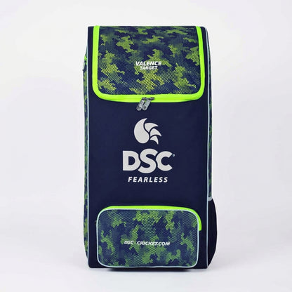 Cric Studio Canada DSC K/B Velence Target Kitbag with black pomelli and durable material for soccer training and game use