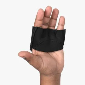 Cric Studio Canada DSC Protakt Fielding Gloves for cricket, black and white protective accessories, close-up view