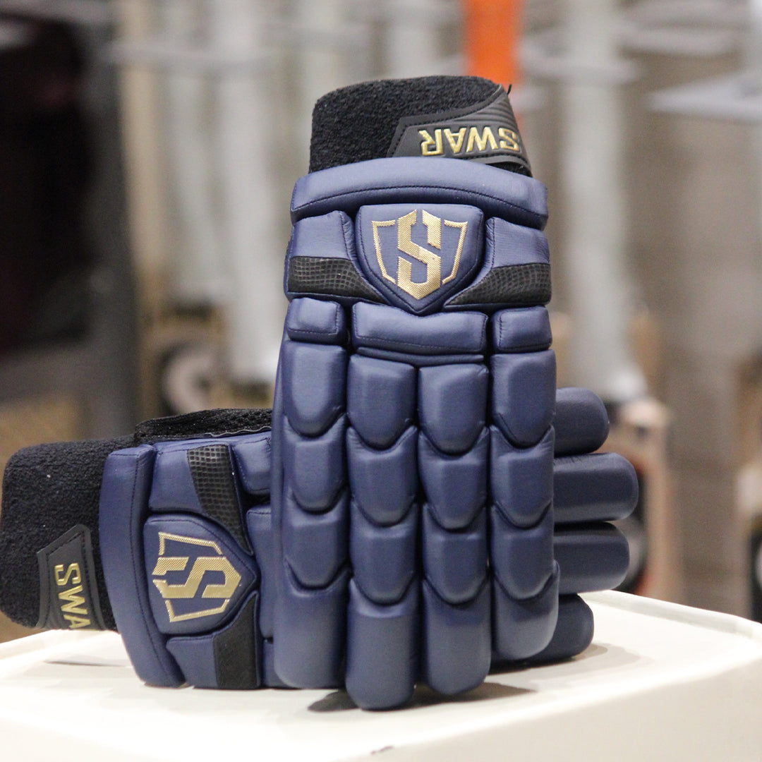 Cric Studio Canada SWAR APPO batting gloves with padded palms and adjustable wrist straps for cricket batting protection.